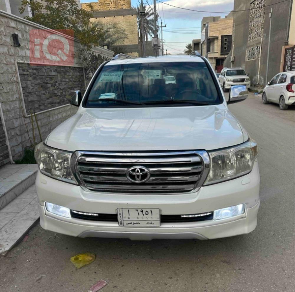 تويوتا لاندكروزر